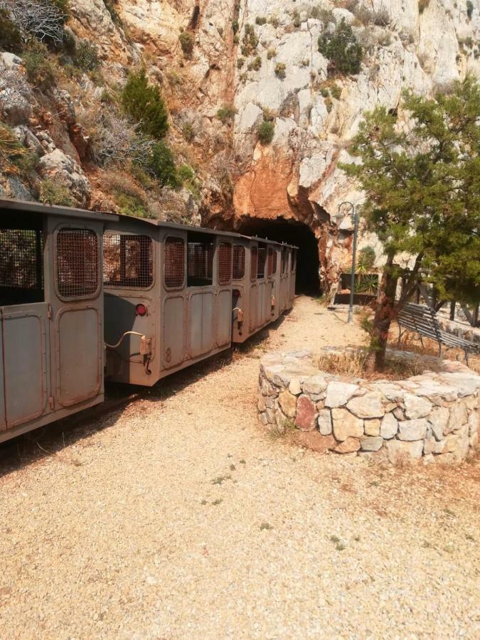 Ferienwohnung Al Mare, Al Sole, Si', Ma Nella Casa Del Minatore Buggerru Exterior foto